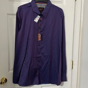 Men’s dress shirt